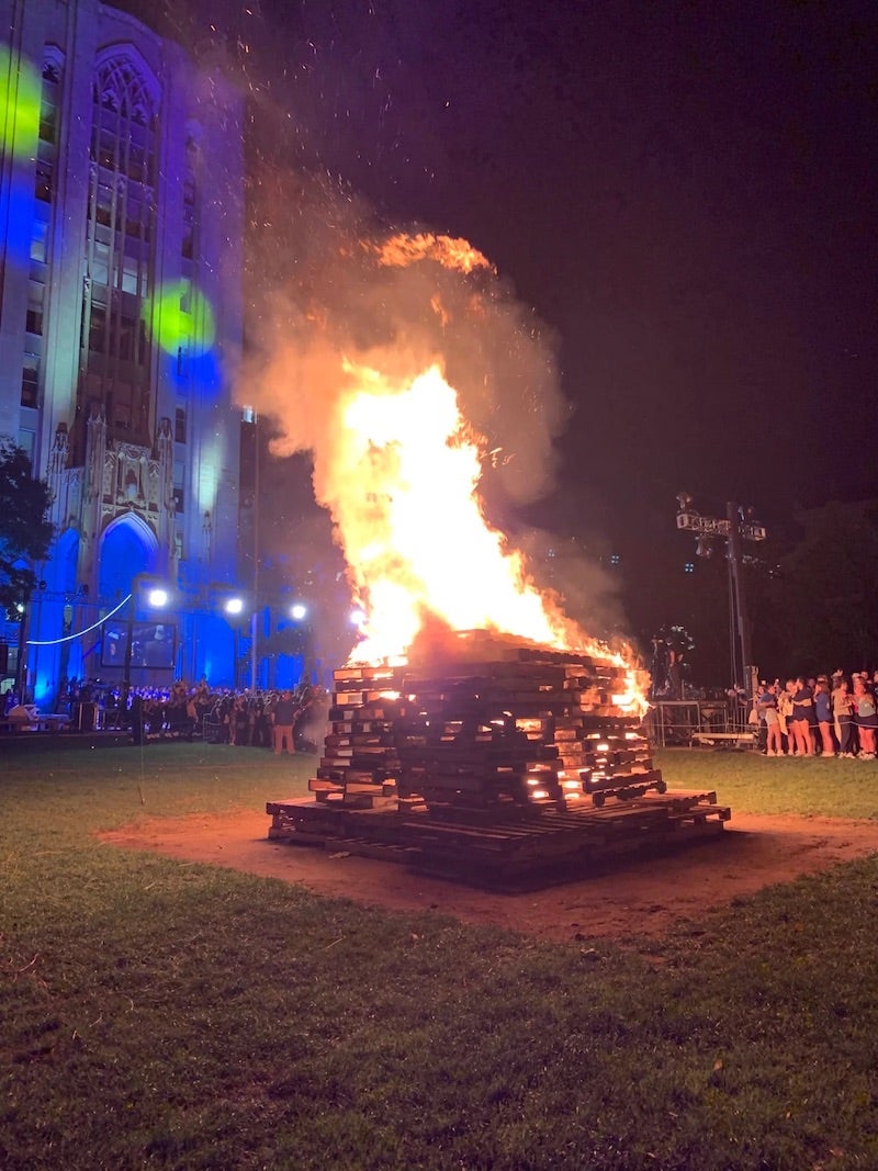 Bonfire in front of on the Cathedral of Learning lawn